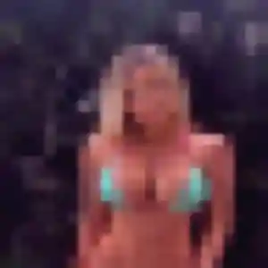 Emma (43 ans) à Anse attend un rencontre sexe ce soir
