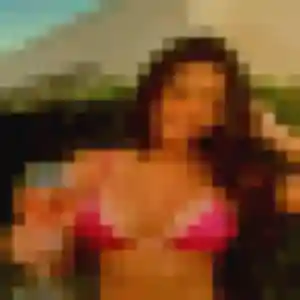 Karine (27 ans) à Aurec-sur-Loire propose une rencontre aujourd'hui
