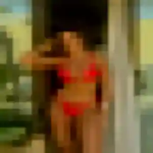 Vanessa, 37 ans, en ligne à Breuillet pour une rencontre coquine