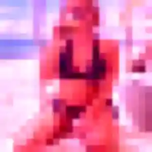 Meriem, fille de 26 ans propose rencontre sexe à Canéjan