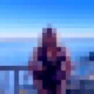 Laure, 23 ans, dispo pour rencontre sexe à Canohès