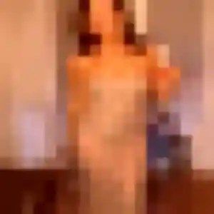 Francine, 25 ans, en ligne à Castelnau-le-Lez pour une rencontre coquine