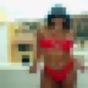 Rejoins Marie-Therese, 21 ans à Caumont-sur-Durance en privé