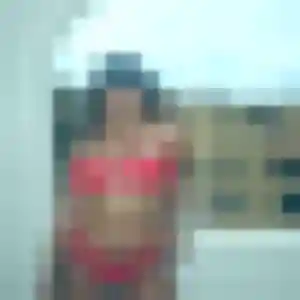 rencontre sexe à Claix : photo de Eugenie, 19 ans - accès libre