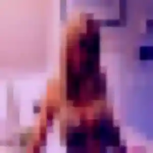 Albertine, 37 ans, en ligne à Clichy-sous-Bois pour un rencontre sexe