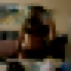Virginie, 32 ans, en ligne à Colomiers pour une rencontre coquine