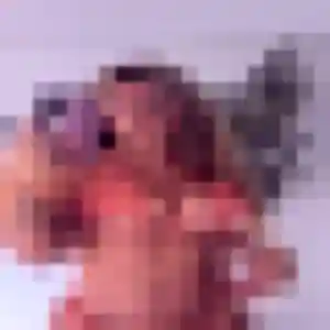Rejoins Anne-Sophie, 33 ans à Compiègne gratuitement