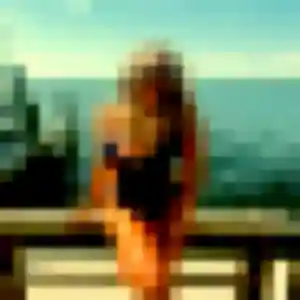Celeste, 34 ans, disponible à Cormelles-le-Royal pour un rencontre sexe
