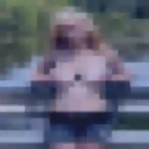 Profil de Severine à Couëron (28 ans) - rencontre sexe anonyme
