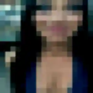 Inaya, 33 ans, connectée à Douvrin pour un rencontre sexe