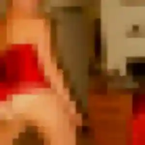 Photo perso de Adele, 30 ans à Ensuès-la-Redonne - plan discret