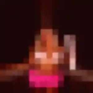 Debora, 25 ans, disponible à Eysines pour un rencontre sexe