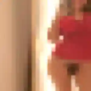 Laure, 36 ans, connectée à Fleury-les-Aubrais pour une rencontre coquine