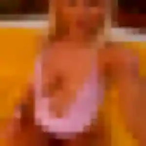 Photo de Emma à Francheville (22 ans) - rencontre sexe anonyme