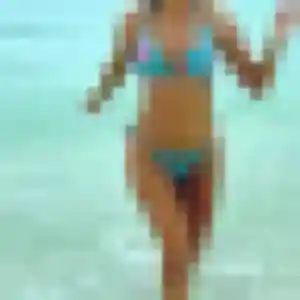 Elodie, 24 ans, disponible à Frouzins pour un rencontre sexe