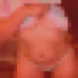 Madeleine, 29 ans, veut un rencontre sexe à Genlis