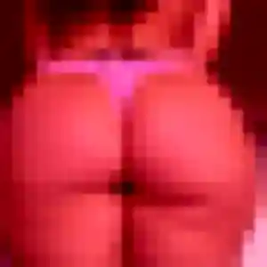 Brunehilde, 20 ans, disponible à Houilles pour un rencontre sexe