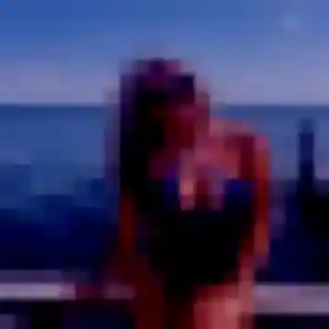 Phoebe (21 ans) à Issoudun cherche un rencontre sexe maintenant