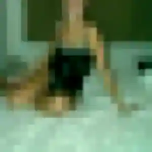 Charmante Amandine, 21 ans à Jonquières - voir sa photo
