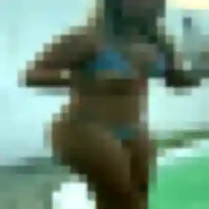 Emeraude (35 ans) à La Chevrolière cherche un rencontre sexe aujourd'hui