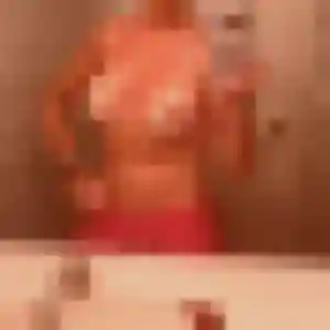 Bernadette (22 ans) à La Ciotat attend un rencontre sexe ce soir