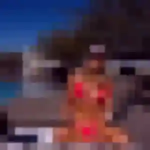 Sexy Caroline, 35 ans à La Roquette-sur-Siagne - découvrir son profil