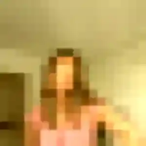 rencontre sexe à Le Lion-d'Angers : photo de Nicole, 22 ans - accès libre