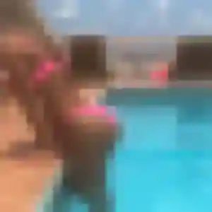 Jocelyne de Le Pecq, 21 ans - rencontre sexe discret