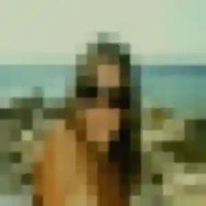 Tessa, 23 ans, en ligne à Le Perray-en-Yvelines pour une rencontre coquine