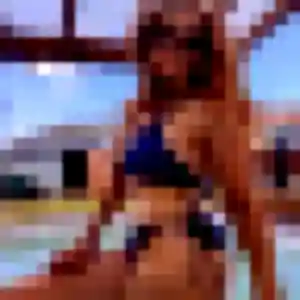 Zina, 22 ans, en ligne à Les Mureaux pour un rencontre sexe