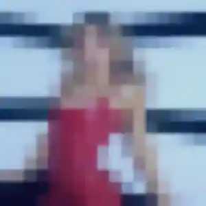 Colombine, 32 ans, connectée à Les Trois-Îlets pour un rencontre sexe