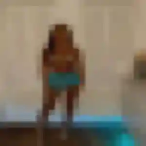 Myriam (40 ans) à Lillebonne attend une rencontre rapidement
