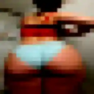 Photo sexy de Melanie, 32 ans à Lons - plan discret