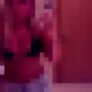 Rejoins Berenice, 32 ans à Lorient en privé