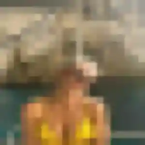 Photo de Giulia à Marly-le-Roi (21 ans) - rencontre sexe anonyme