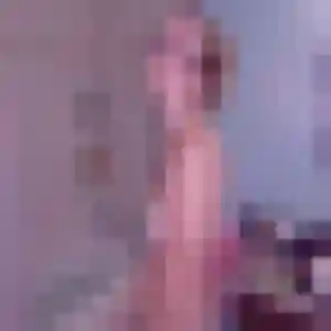 Huguette, 20 ans, connectée à Marseille pour une rencontre coquine