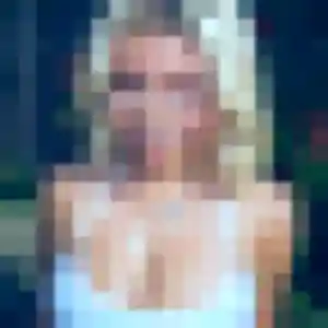 Laure, femme de 21 ans cherche rencontre sexe à Mazan