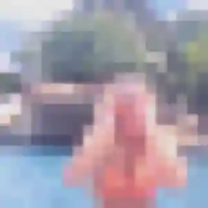 Marie, 21 ans, en ligne à Merville pour une rencontre coquine
