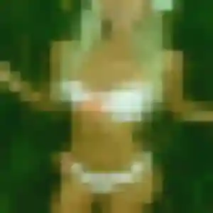 Photo de Hajar à Millau (20 ans) - rencontre sexe discret