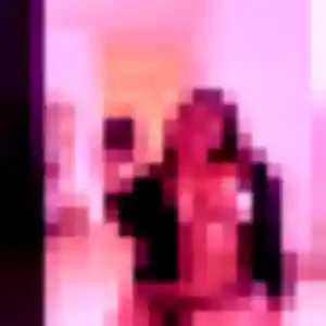 Photo de Karine à Mondeville (45 ans) - rencontre sexe discret
