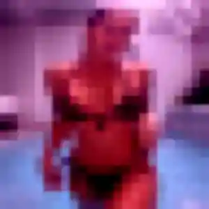 Odette, 36 ans, connectée à Mont-Saint-Aignan pour une rencontre coquine