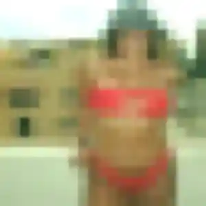 Noura de Montauban-de-Bretagne, 22 ans - rencontre sexe sans prise de tête