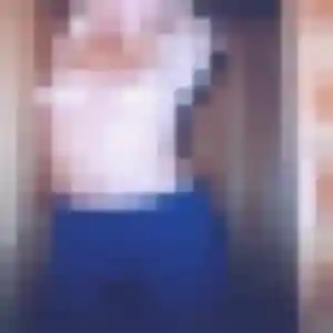 Photo exclusive de Francine, 24 ans à Niort - plan discret