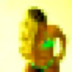 Photo exclusive de Margaux, 19 ans à Ombrée d'Anjou - rencontre coquine