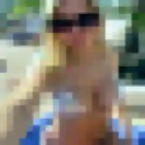 Justine, fille de 21 ans propose rencontre sexe à Paimpol