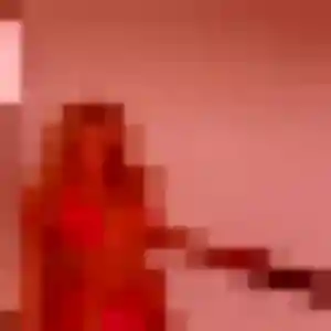 Anne-Sophie, 21 ans, cherche un rencontre sexe à Parempuyre