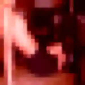 Laure, 27 ans, cherche un rencontre sexe à Ploeren