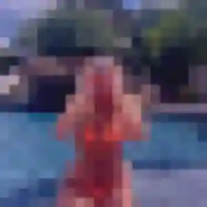 Emilie (24 ans) à Ploudalmézeau cherche un rencontre sexe maintenant