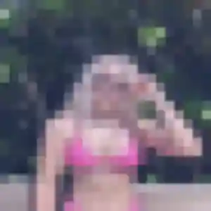 Ibtissam, femme de 26 ans propose rencontre sexe à Ploumagoar