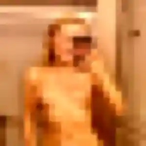 Sexy Ursule, 19 ans à Poussan - la contacter